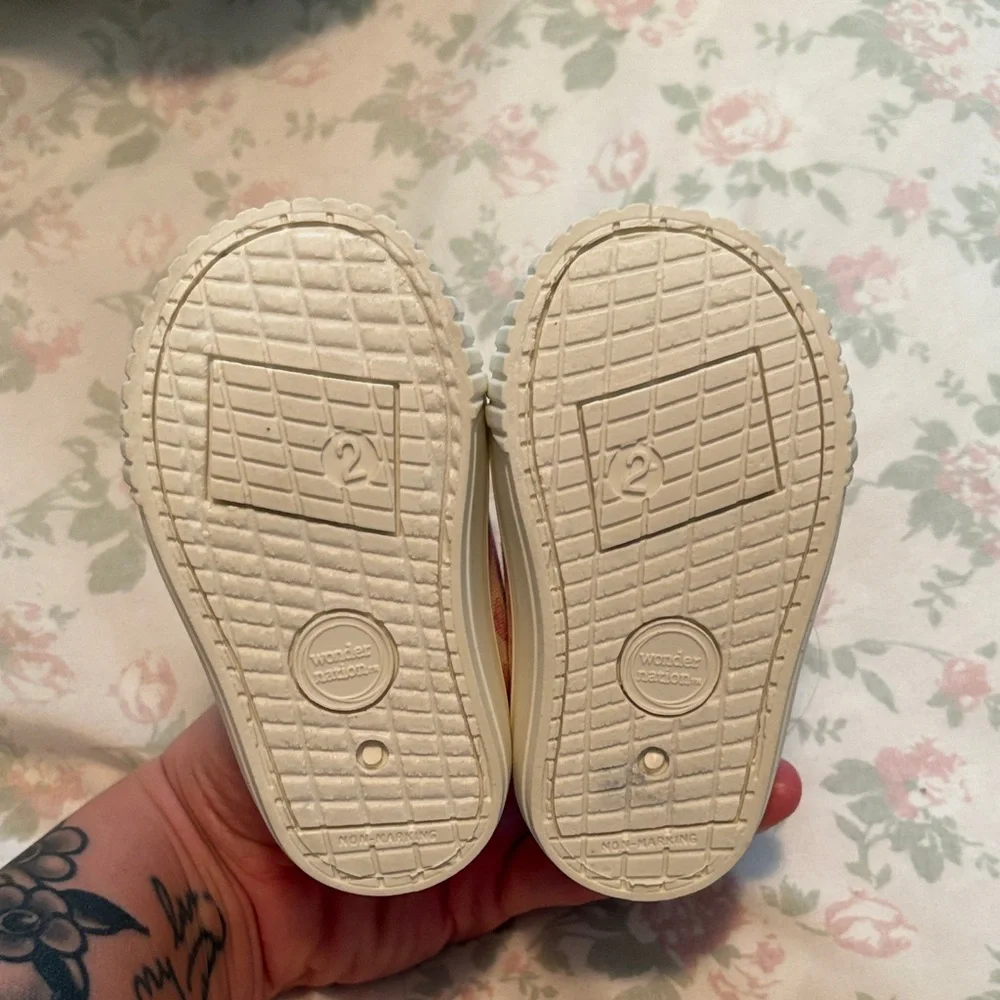 wonder nation Pink Bow-Print Hook & Loop Baby Sneakers